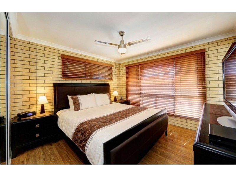 15 Sandpiper Grove, Moore Park Beach QLD 4670