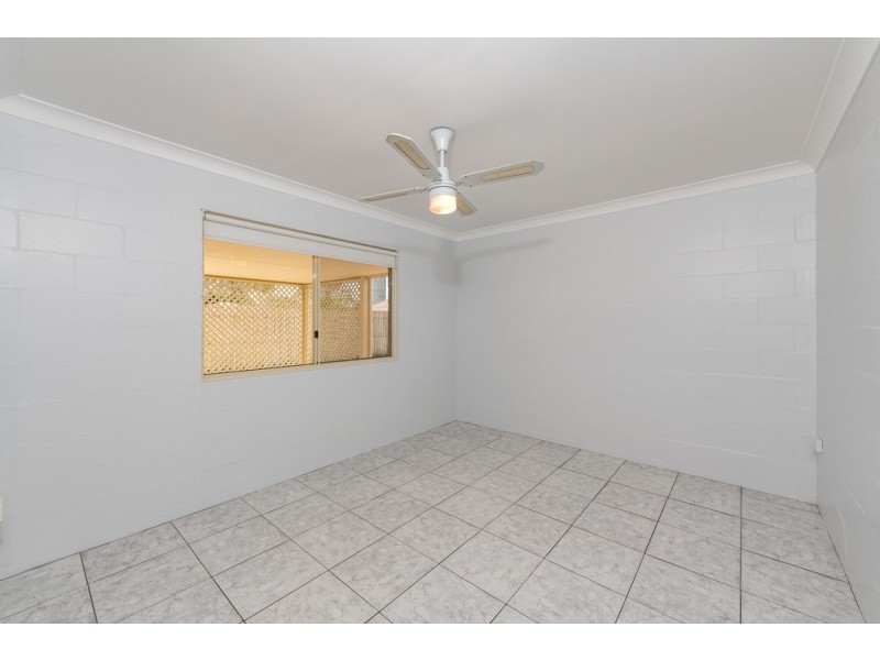 20 Alexander Drive, Moore Park Beach QLD 4670