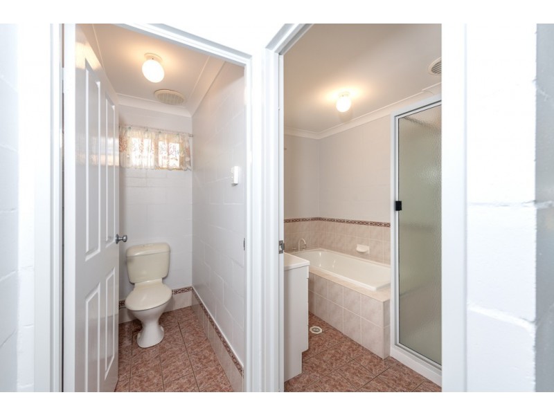 20 Alexander Drive, Moore Park Beach QLD 4670