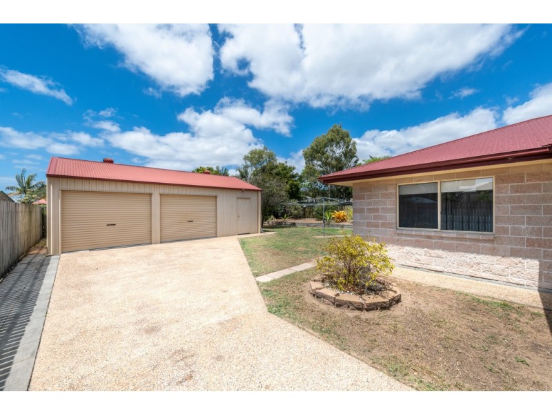 20 Alexander Drive, Moore Park Beach QLD 4670