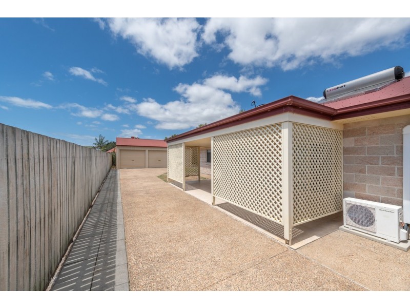 20 Alexander Drive, Moore Park Beach QLD 4670