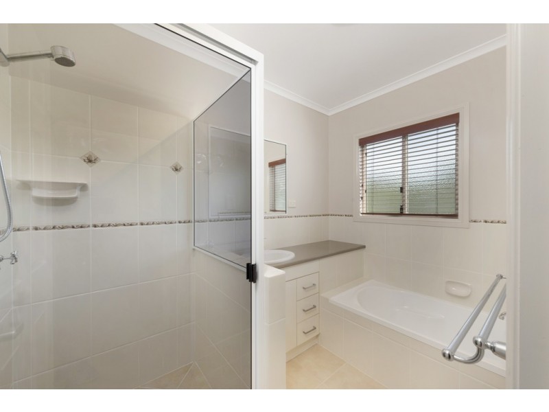 13 Bronzewing Court, Moolboolaman QLD 4671