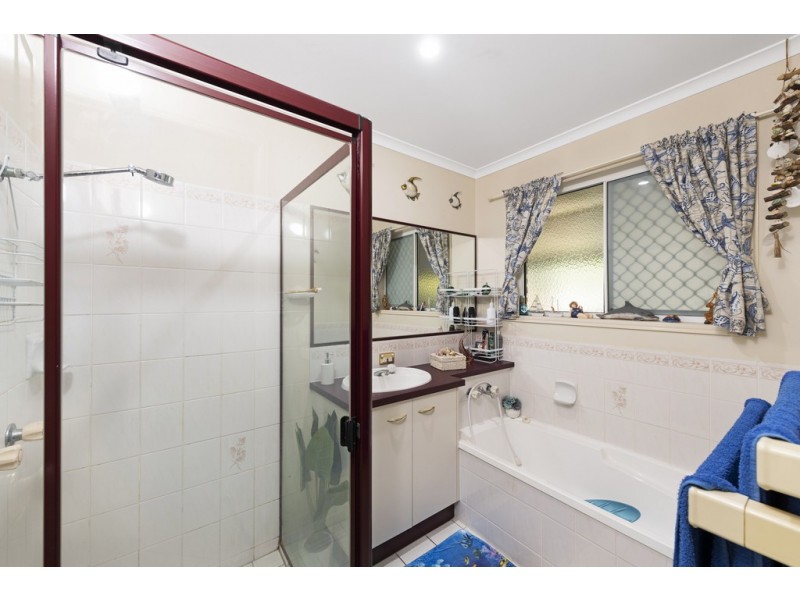 32 Egret Lane, Moore Park Beach QLD 4670