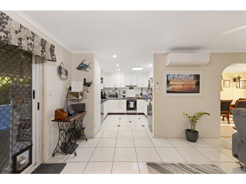 32 Egret Lane, Moore Park Beach QLD 4670