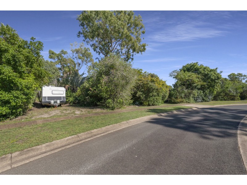 32 Egret Lane, Moore Park Beach QLD 4670