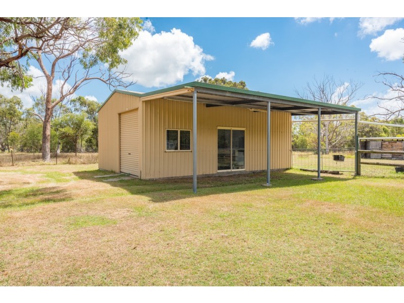 14 Isaac Moore Drive, Moore Park Beach QLD 4670