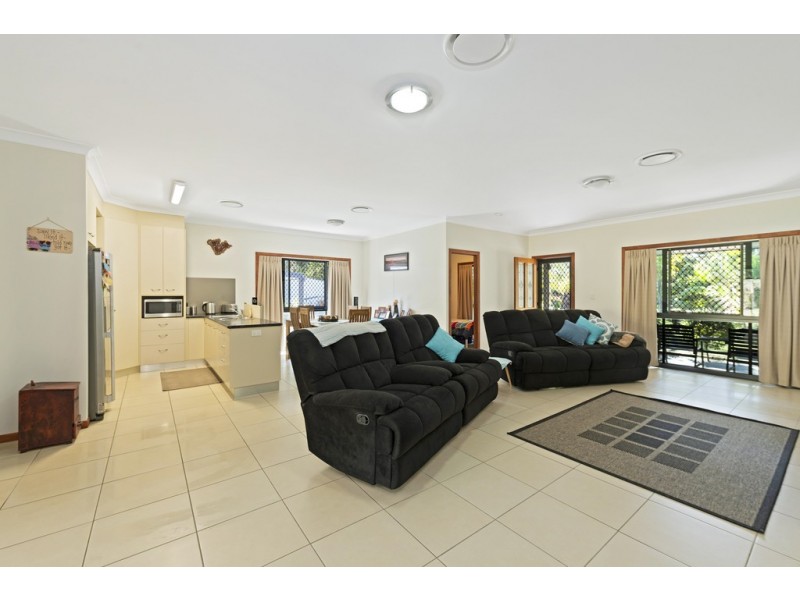 179 Sylvan Drive, Moore Park Beach QLD 4670
