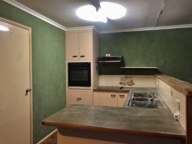 8 Olive Drive, Moore Park Beach QLD 4670