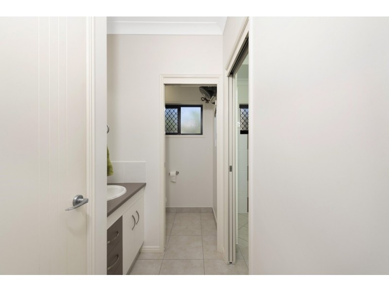 3 Kurrawa Court, Moore Park Beach QLD 4670