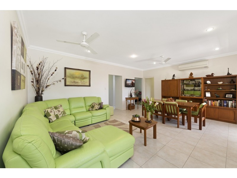 3 Kurrawa Court, Moore Park Beach QLD 4670