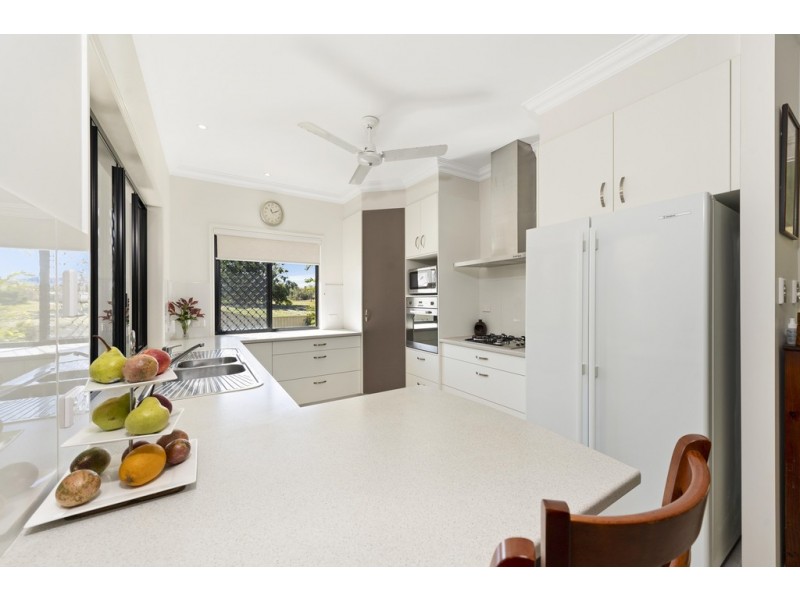 3 Kurrawa Court, Moore Park Beach QLD 4670