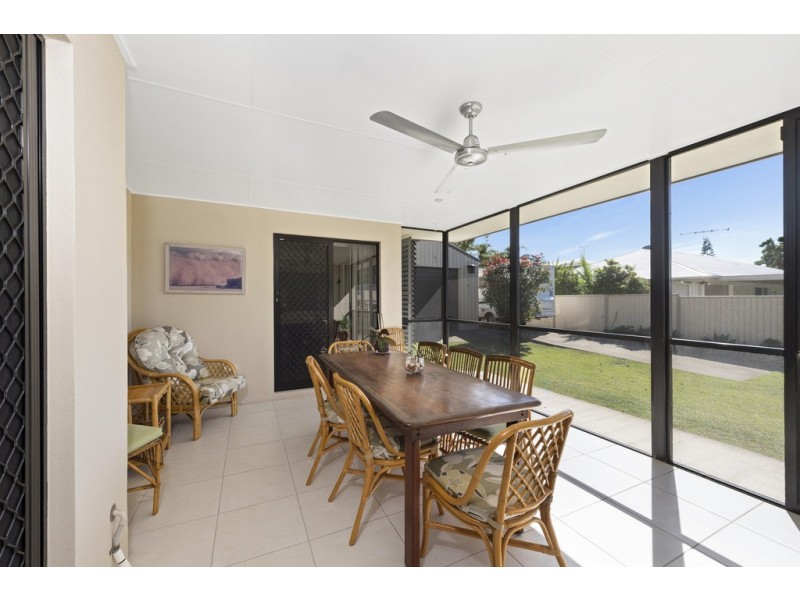 3 Kurrawa Court, Moore Park Beach QLD 4670