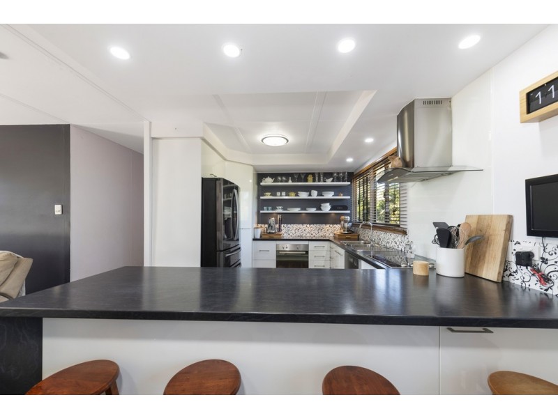 53 Pacific Boulevard, Moore Park Beach QLD 4670