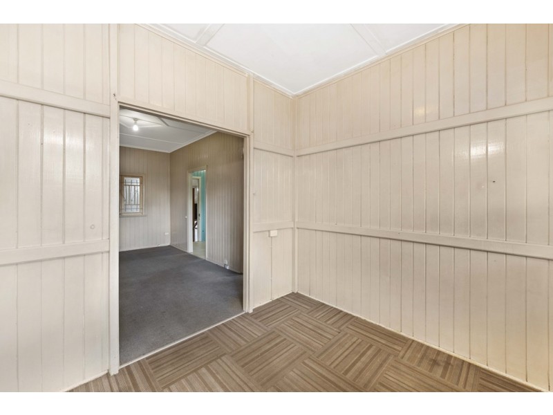 32B Walker Street, Walkervale QLD 4670