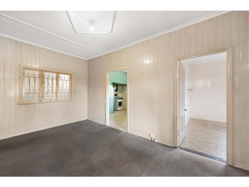 32B Walker Street, Walkervale QLD 4670