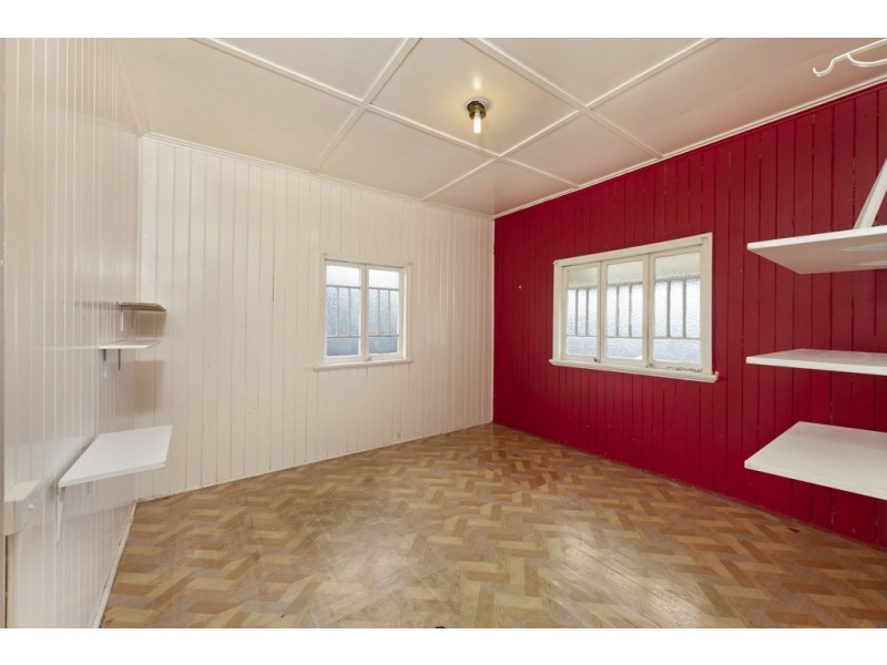 32B Walker Street, Walkervale QLD 4670