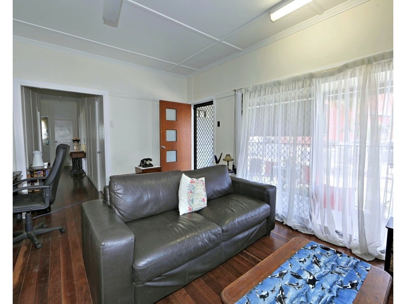 126 Targo Street, Walkervale QLD 4670