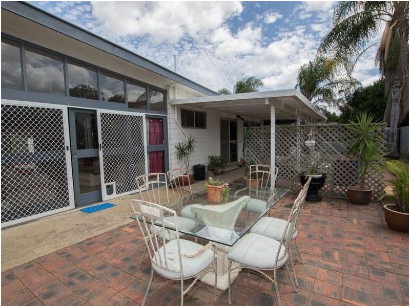171 Targo Street, Walkervale QLD 4670