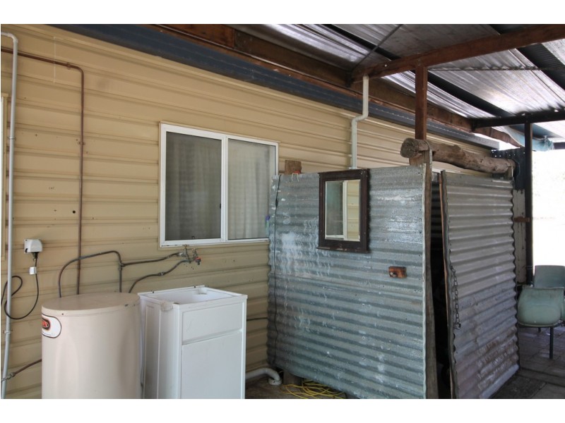 1190 TABLELAND RD, Horse Camp QLD 4671