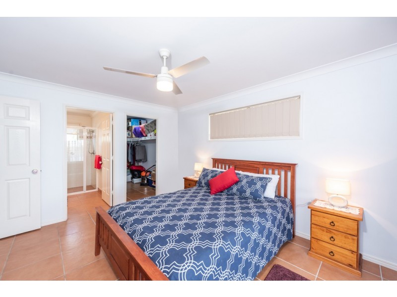 2 Judys Place, Moore Park Beach QLD 4670