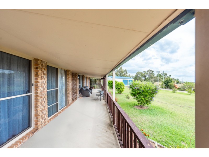 2 Judys Place, Moore Park Beach QLD 4670