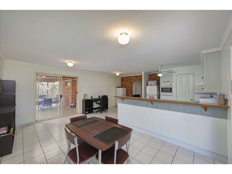 4 Bass Court, Bargara QLD 4670