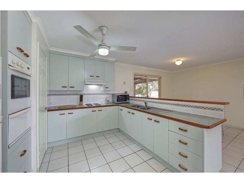 4 Bass Court, Bargara QLD 4670