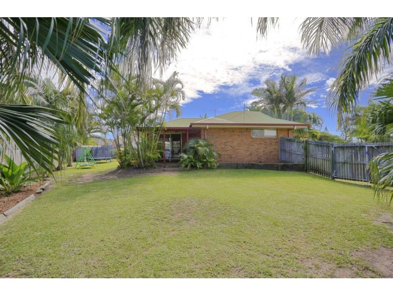 4 Bass Court, Bargara QLD 4670