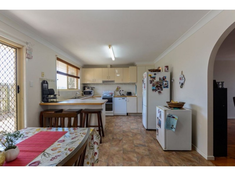 33 Stehbens Drive, Kepnock QLD 4670