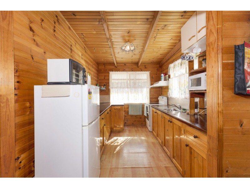 10 Waratah Court, Bucca QLD 4670