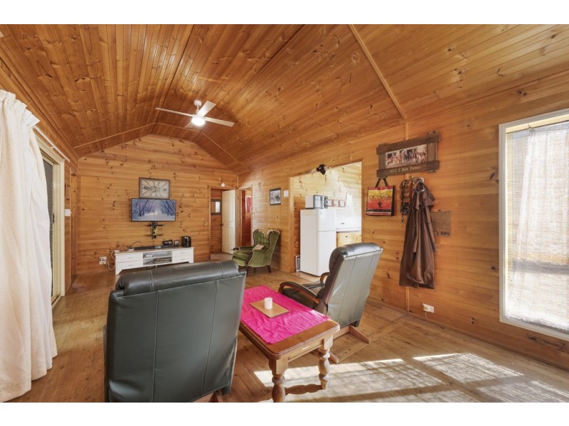 10 Waratah Court, Bucca QLD 4670