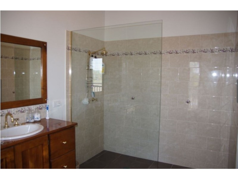 39 Mcleods Road, Bullyard QLD 4671