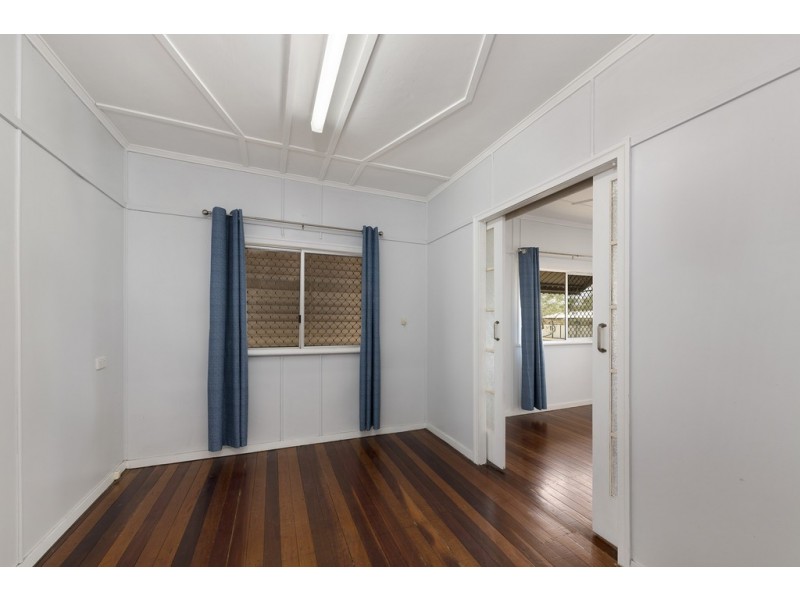 15 Moran Street, Svensson Heights QLD 4670