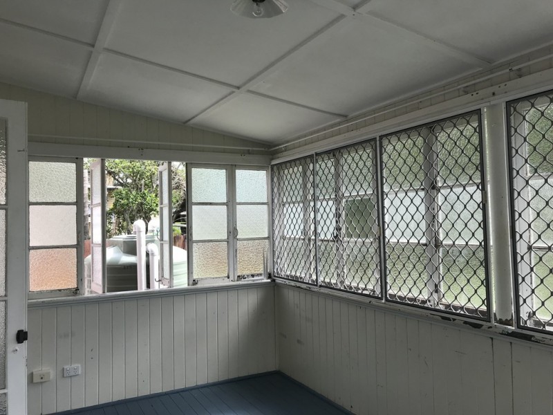 26 Mulgrave Street, Bundaberg West QLD 4670