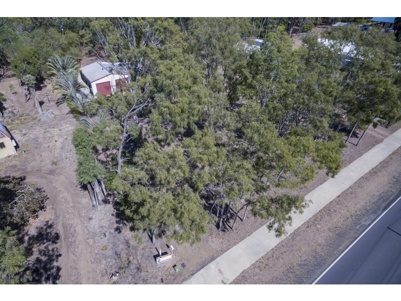 19 Sylvan Drive, Moore Park Beach QLD 4670
