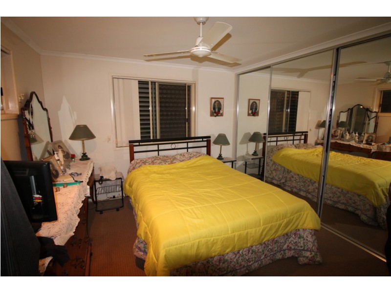 63 Searle Street, Thabeban QLD 4670