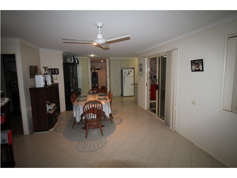 63 Searle Street, Thabeban QLD 4670