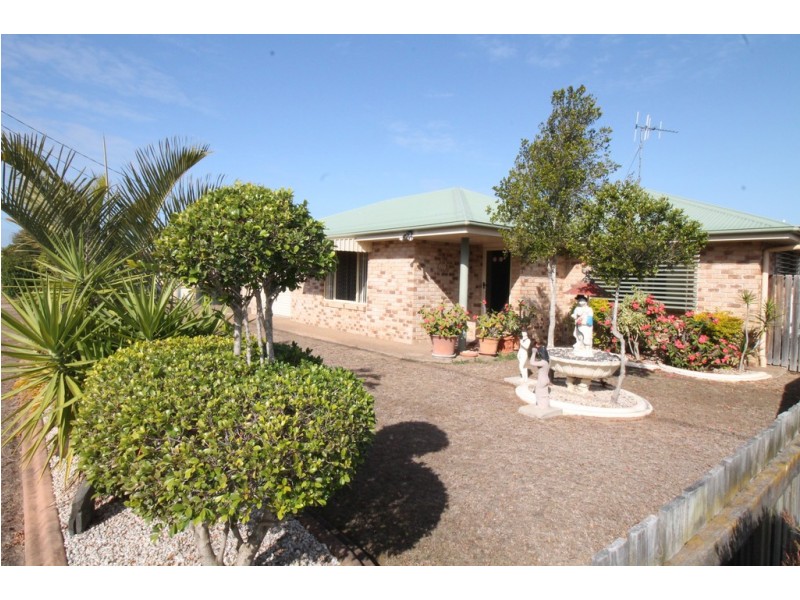 63 Searle Street, Thabeban QLD 4670