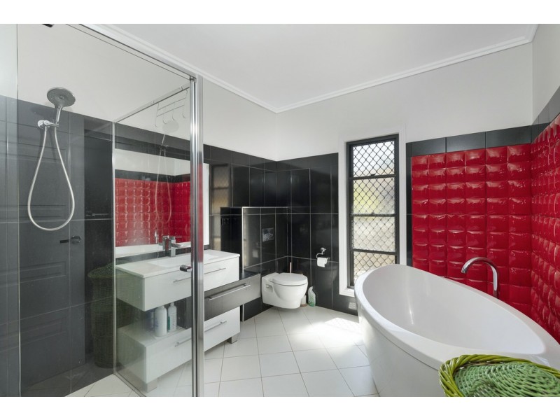 2 Bodalla Street, Apple Tree Creek QLD 4660