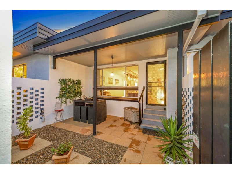 40 McNeilly Street, Svensson Heights QLD 4670