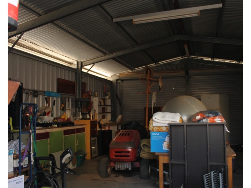 14 Station Street, Gin Gin QLD 4671