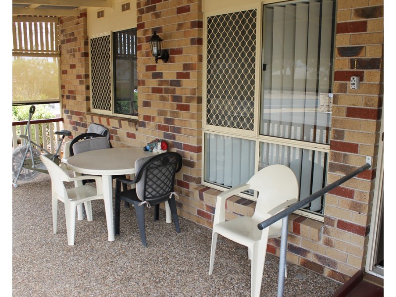 1/23 Thabeban Street, Avenell Heights QLD 4670