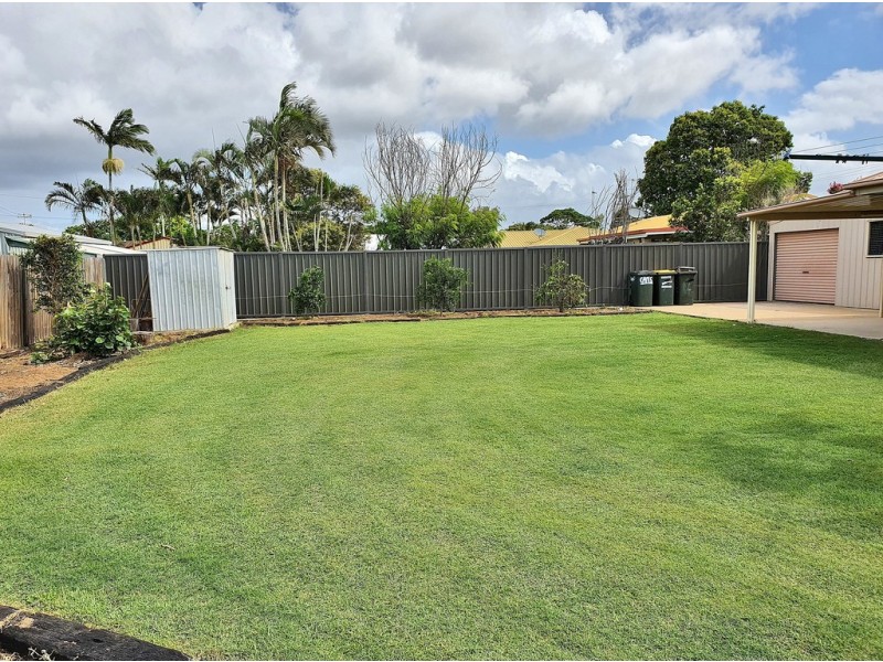 8 Wallace Drive, Bundaberg North QLD 4670