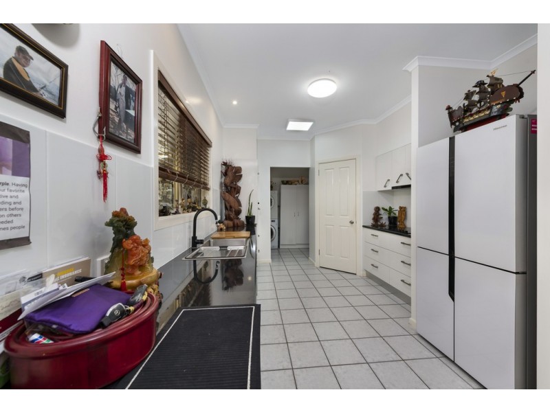 14 Egret Lane, Moore Park Beach QLD 4670