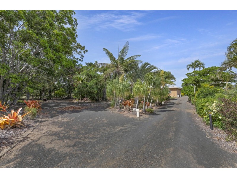14 Egret Lane, Moore Park Beach QLD 4670