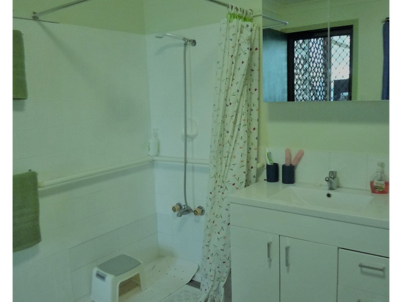 2 Messengers Road, Bullyard QLD 4671