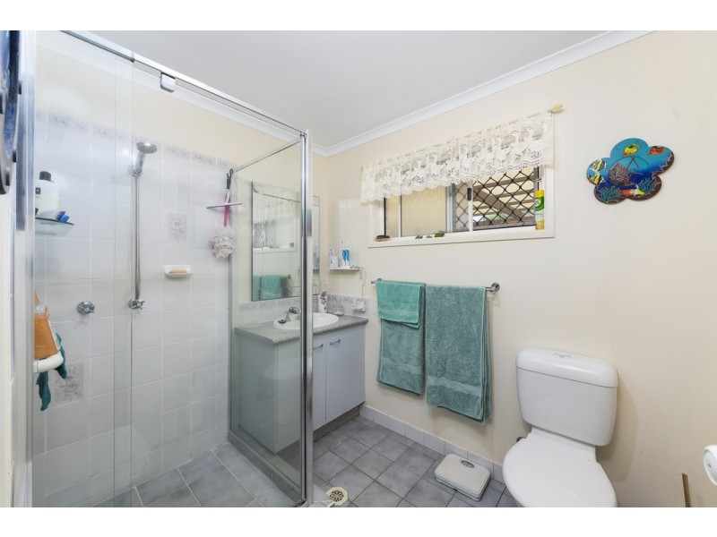 5 Orchid Drive, Moore Park Beach QLD 4670