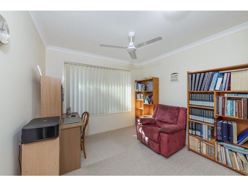 2/27 Coomber Street, Svensson Heights QLD 4670