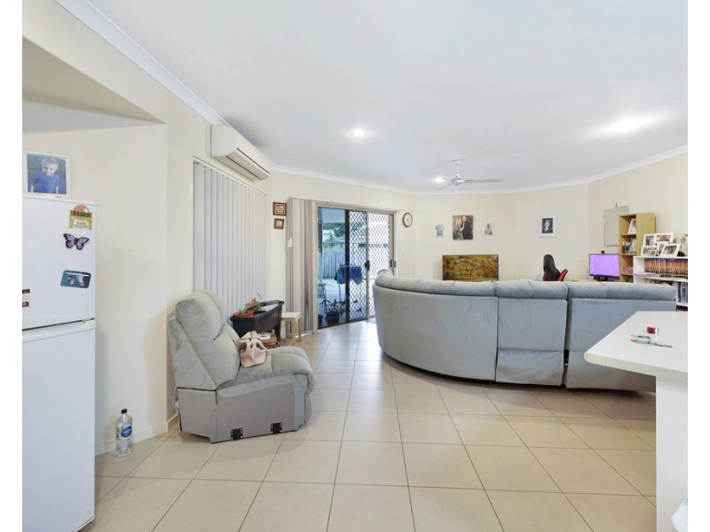 4/19 Payne Street, Millbank QLD 4670