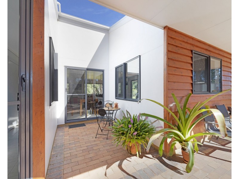 1076 North Littabella Road, Bundaberg QLD 4670